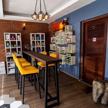 Hotel Teatalk à Colombo Extérieur photo